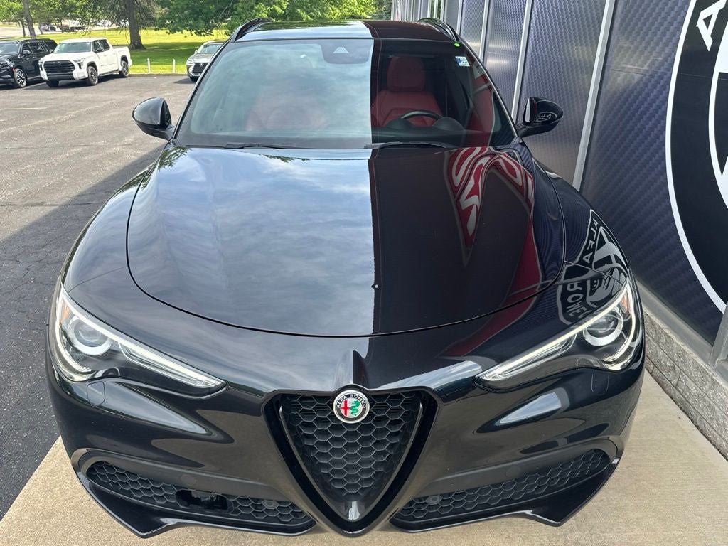 2022 Alfa Romeo Stelvio Veloce