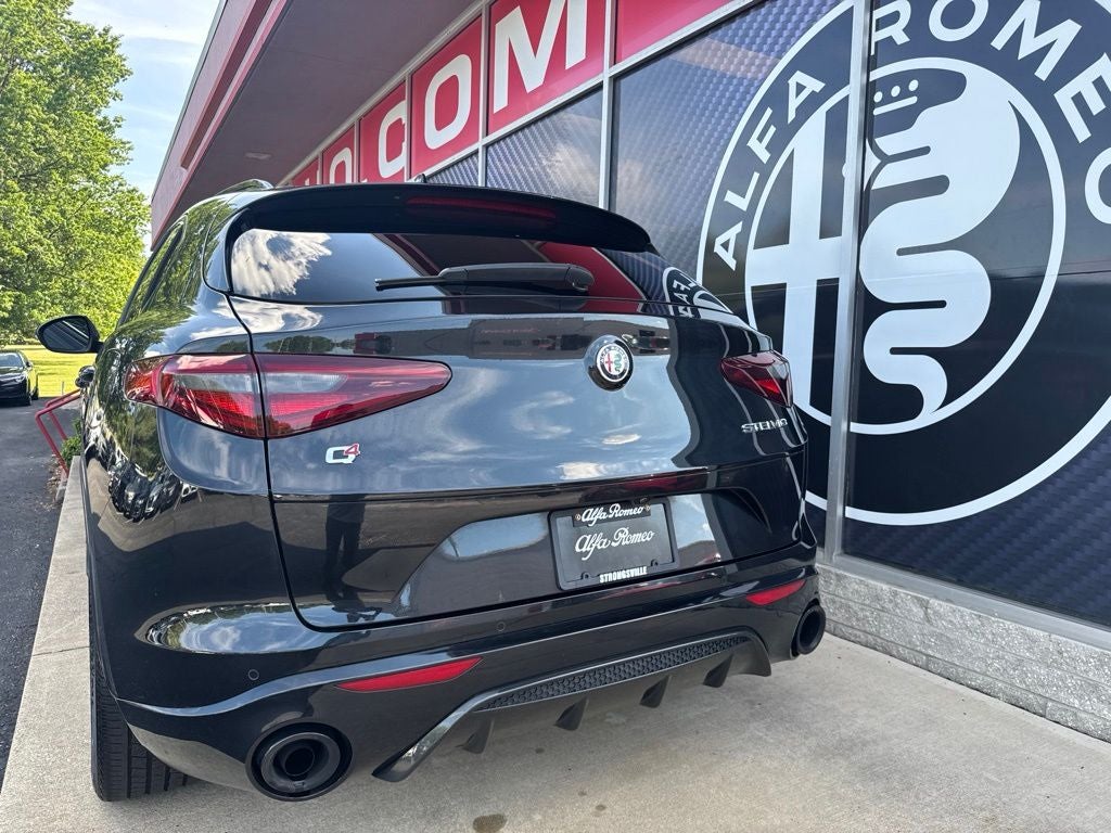 2023 Alfa Romeo Stelvio Veloce