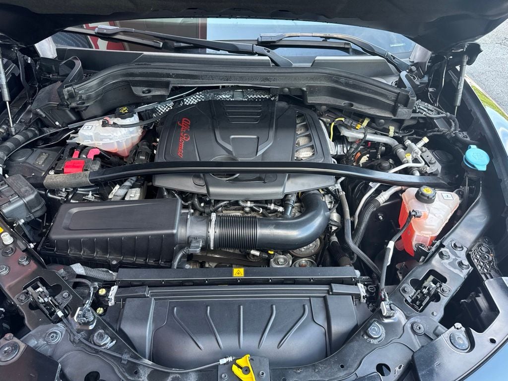 2023 Alfa Romeo Stelvio Veloce