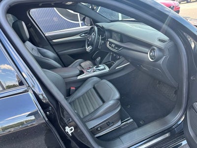 2023 Alfa Romeo Stelvio Veloce
