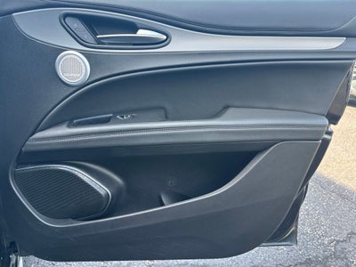 2023 Alfa Romeo Stelvio Veloce