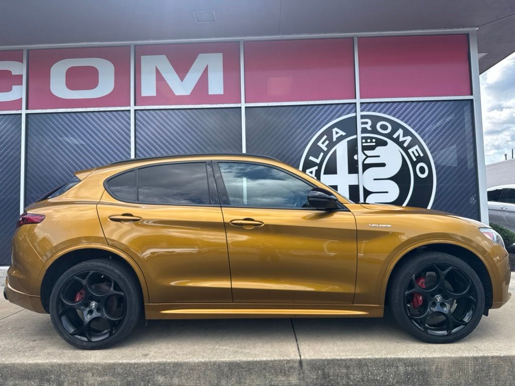 2023 Alfa Romeo Stelvio Veloce