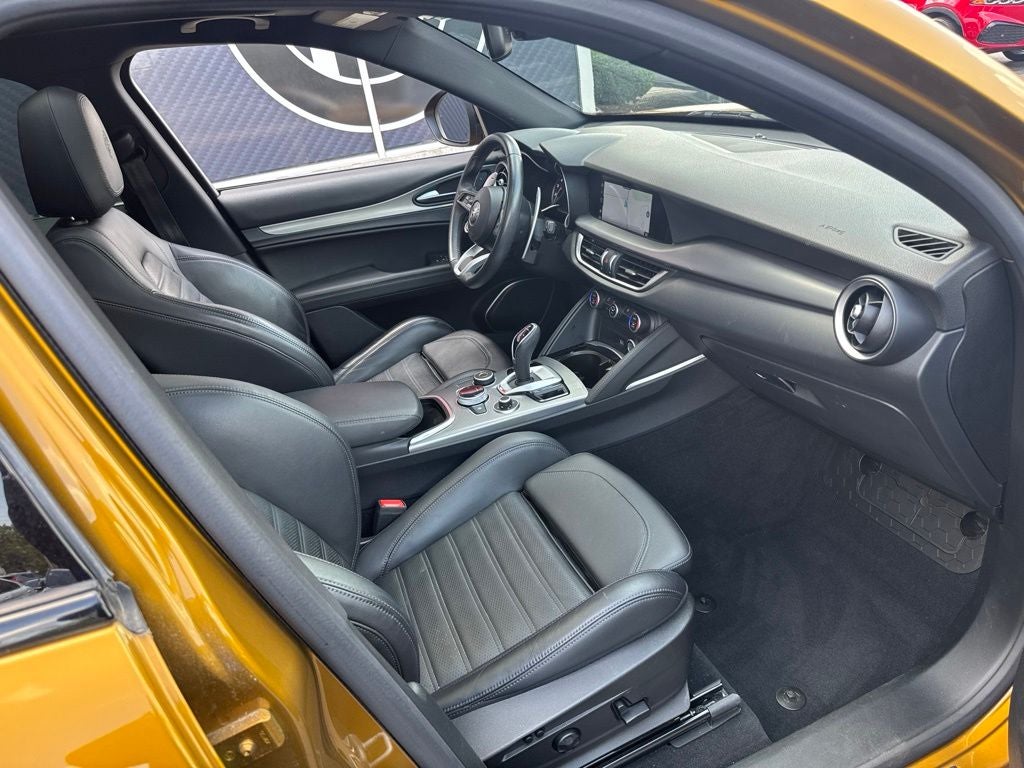 2023 Alfa Romeo Stelvio Veloce