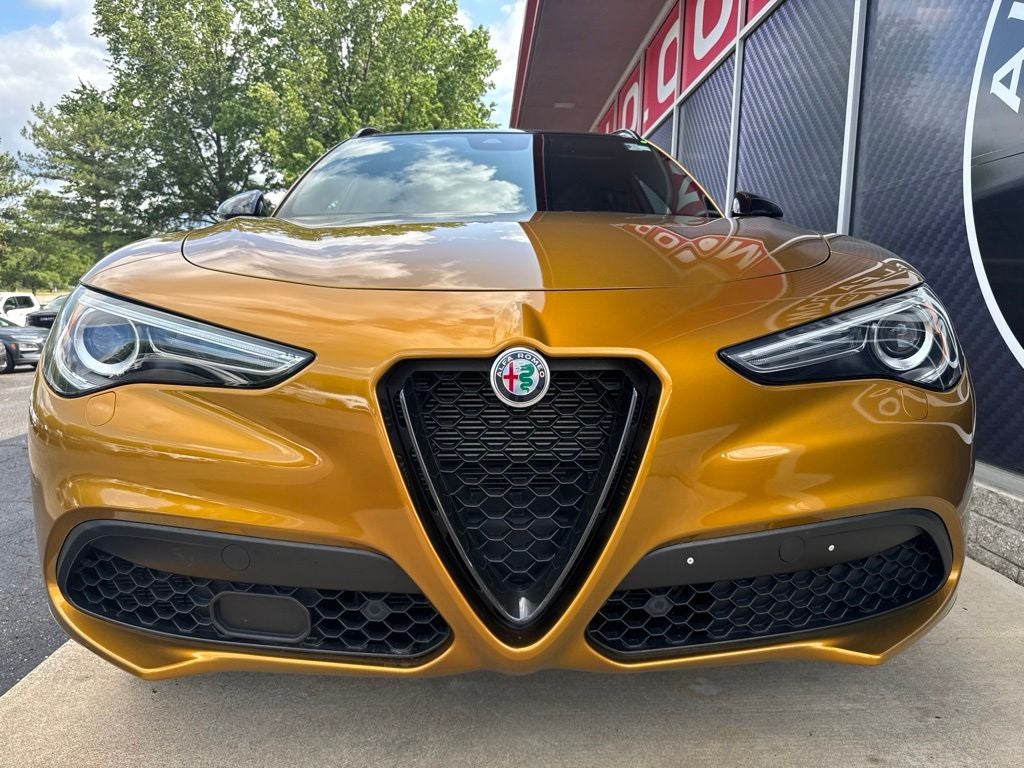 2023 Alfa Romeo Stelvio Veloce