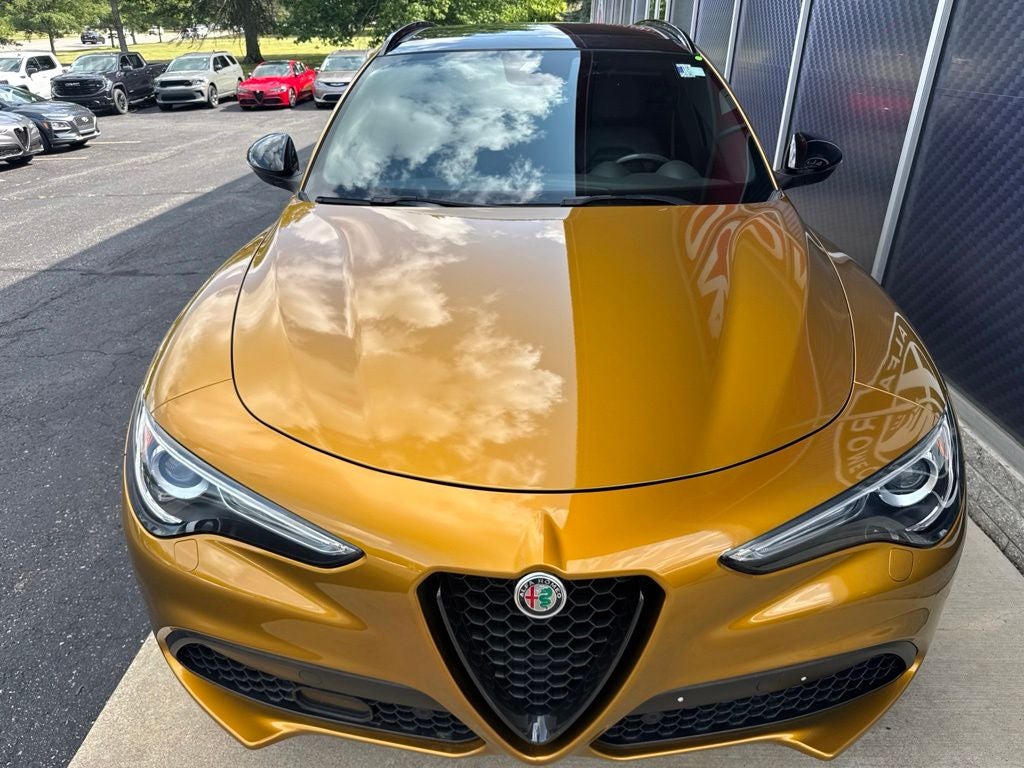 2023 Alfa Romeo Stelvio Veloce