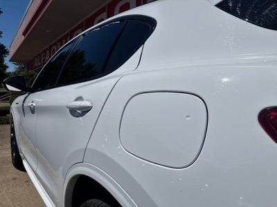 2023 Alfa Romeo Stelvio Estrema