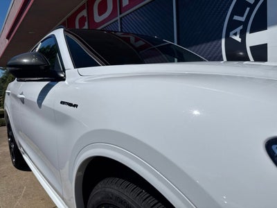 2023 Alfa Romeo Stelvio Estrema