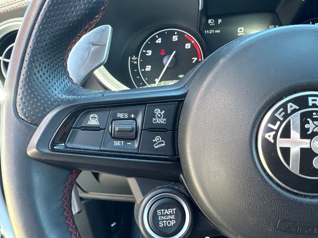 2023 Alfa Romeo Stelvio Estrema