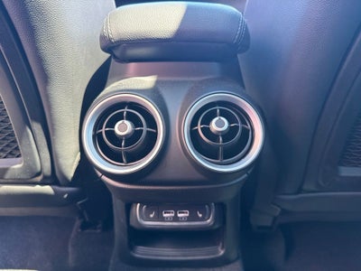 2023 Alfa Romeo Stelvio Estrema