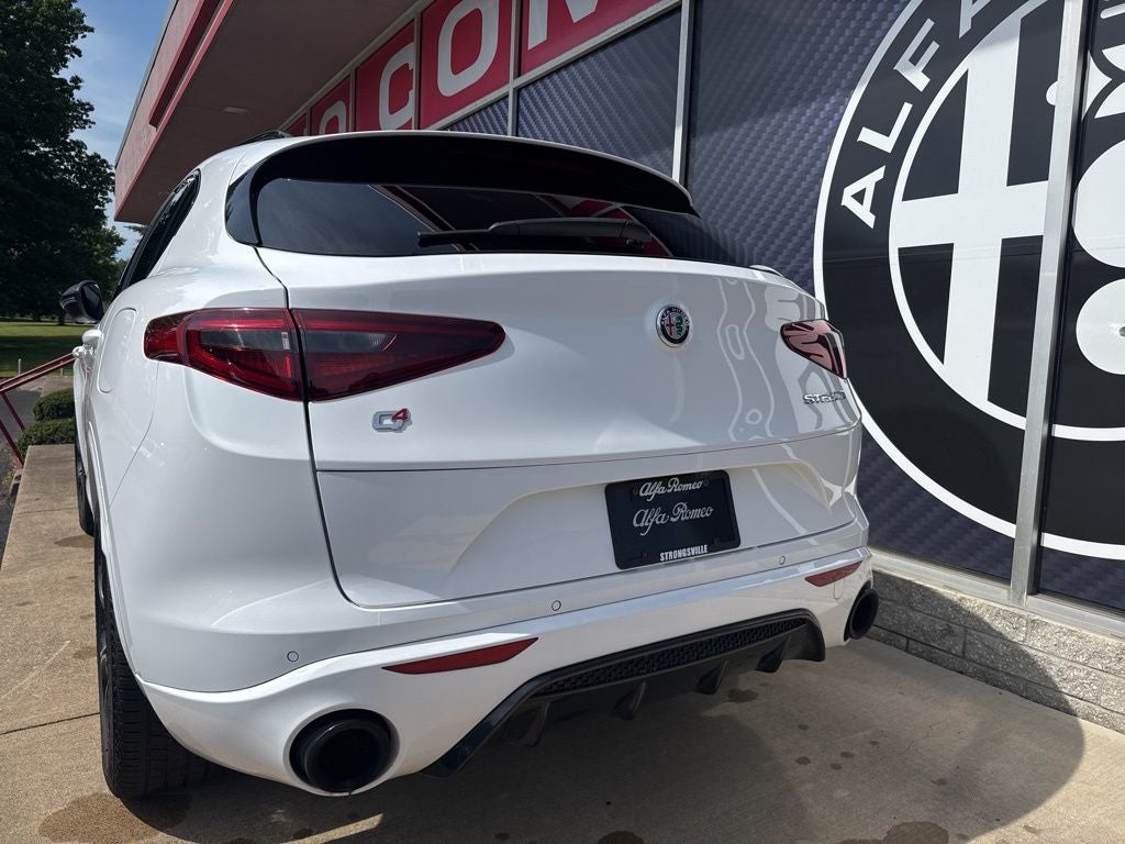 2023 Alfa Romeo Stelvio Veloce