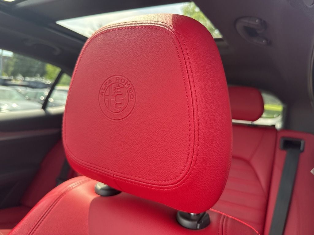 2023 Alfa Romeo Stelvio Veloce
