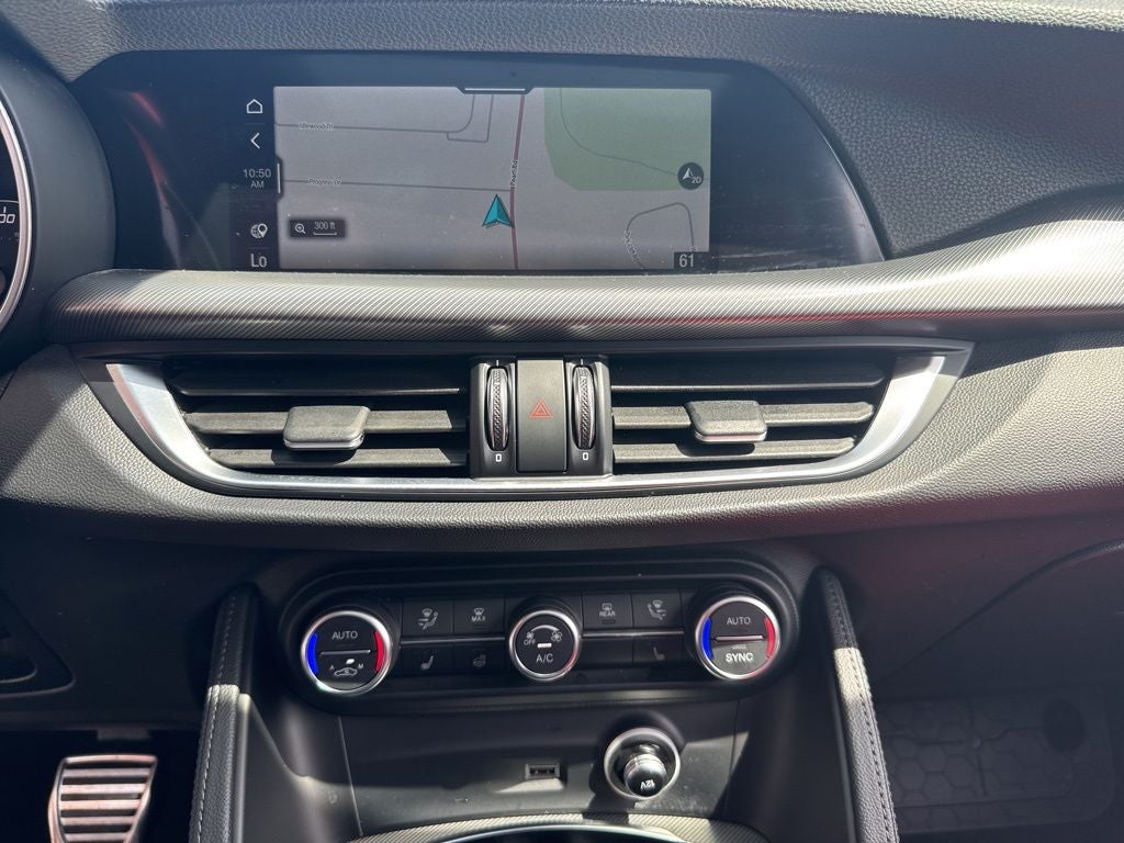 2023 Alfa Romeo Stelvio Veloce