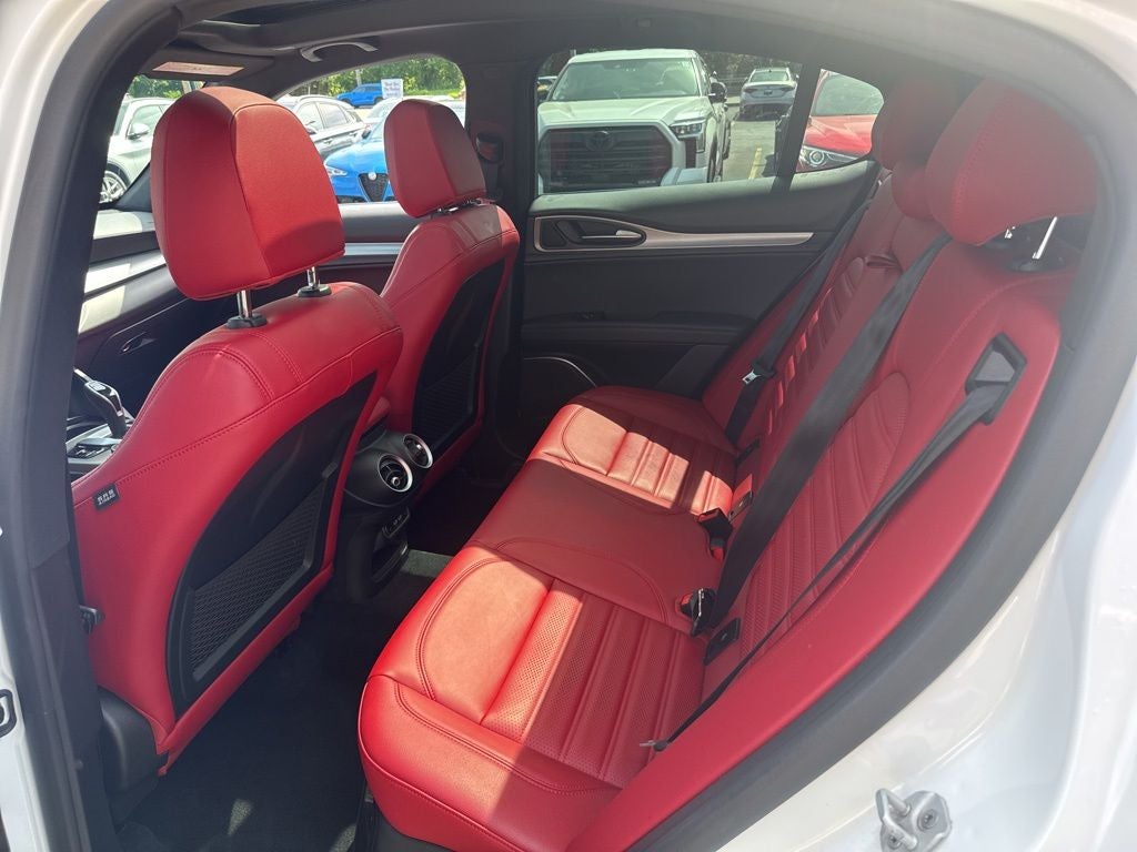 2023 Alfa Romeo Stelvio Veloce