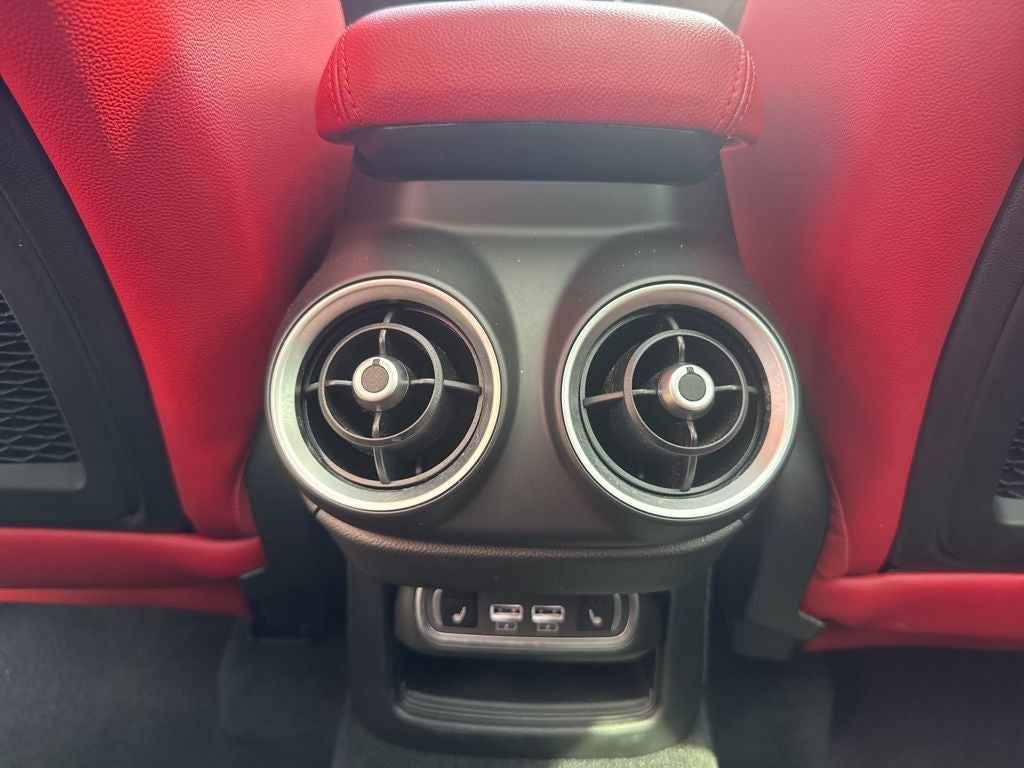 2023 Alfa Romeo Stelvio Veloce