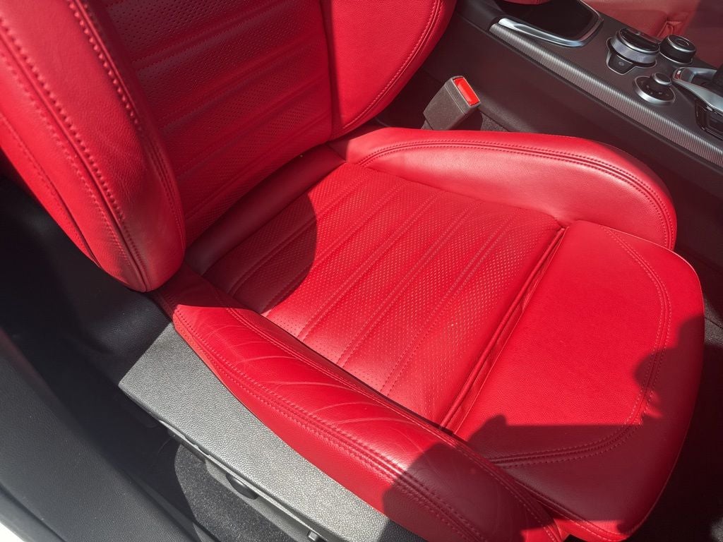 2023 Alfa Romeo Stelvio Veloce