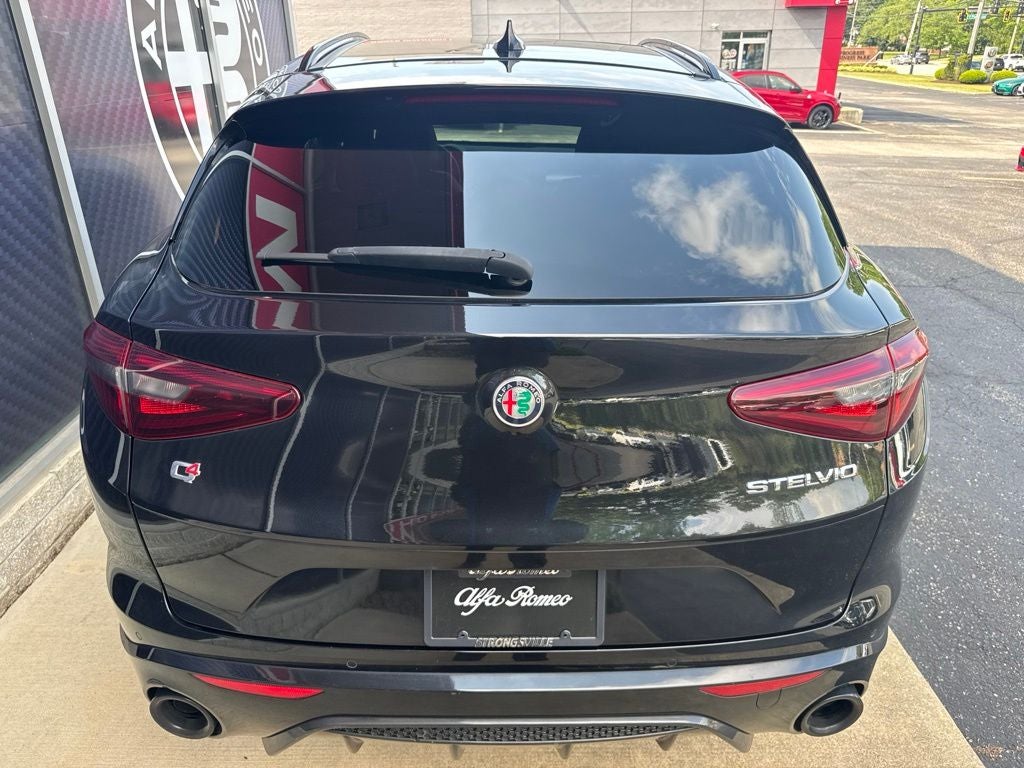 2023 Alfa Romeo Stelvio Veloce