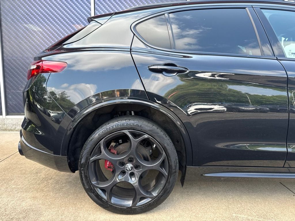 2023 Alfa Romeo Stelvio Veloce