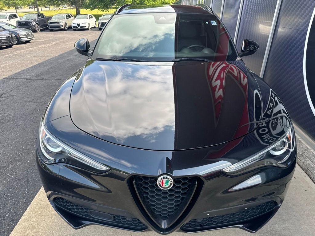 2023 Alfa Romeo Stelvio Veloce