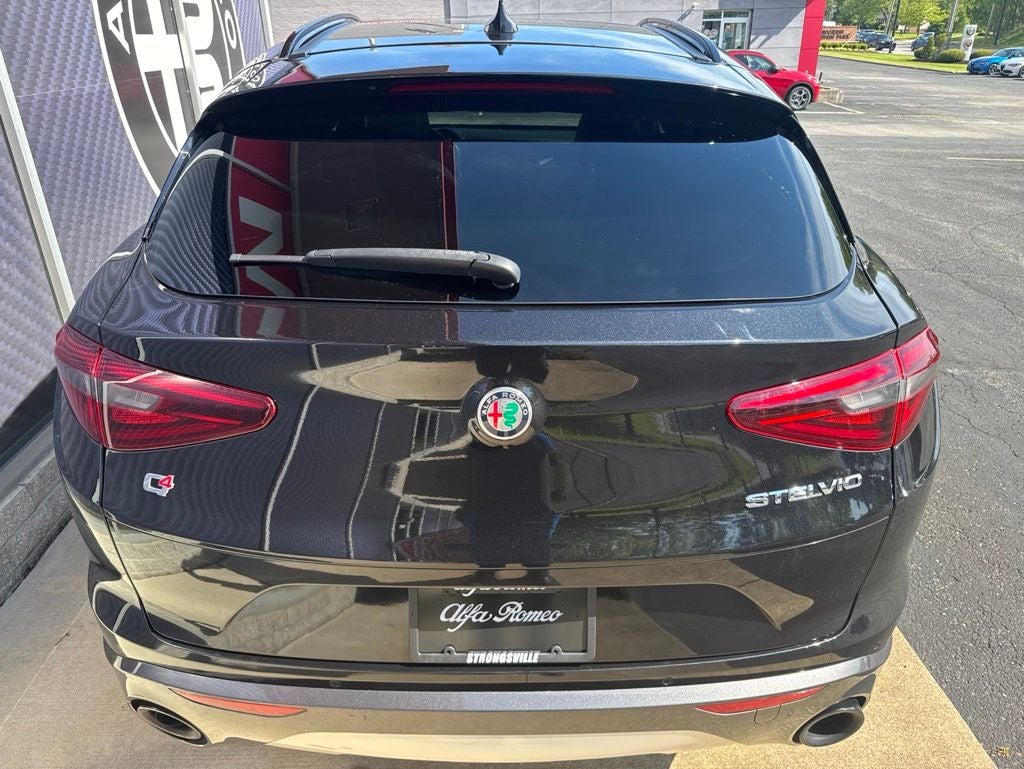 2023 Alfa Romeo Stelvio Ti