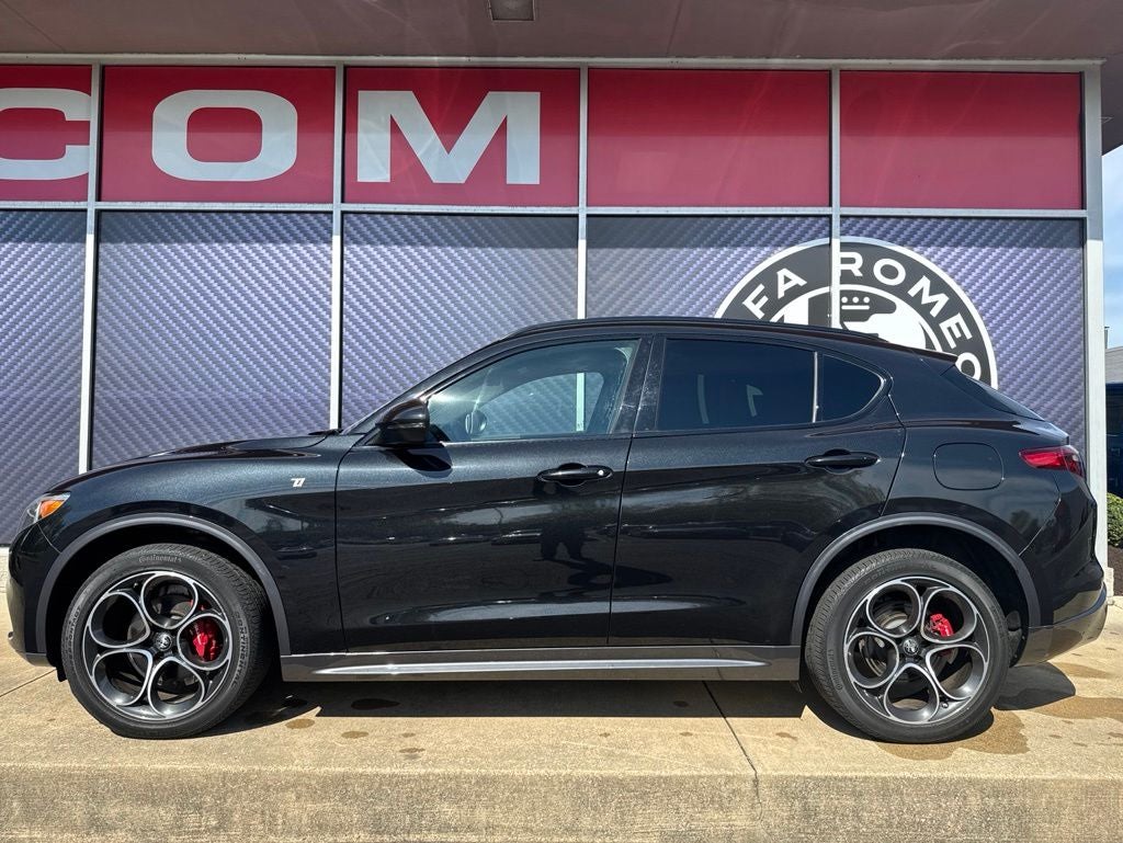 2023 Alfa Romeo Stelvio Ti