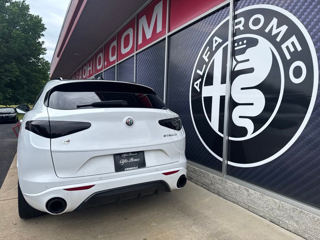 2023 Alfa Romeo Stelvio Veloce