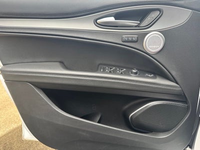 2023 Alfa Romeo Stelvio Veloce