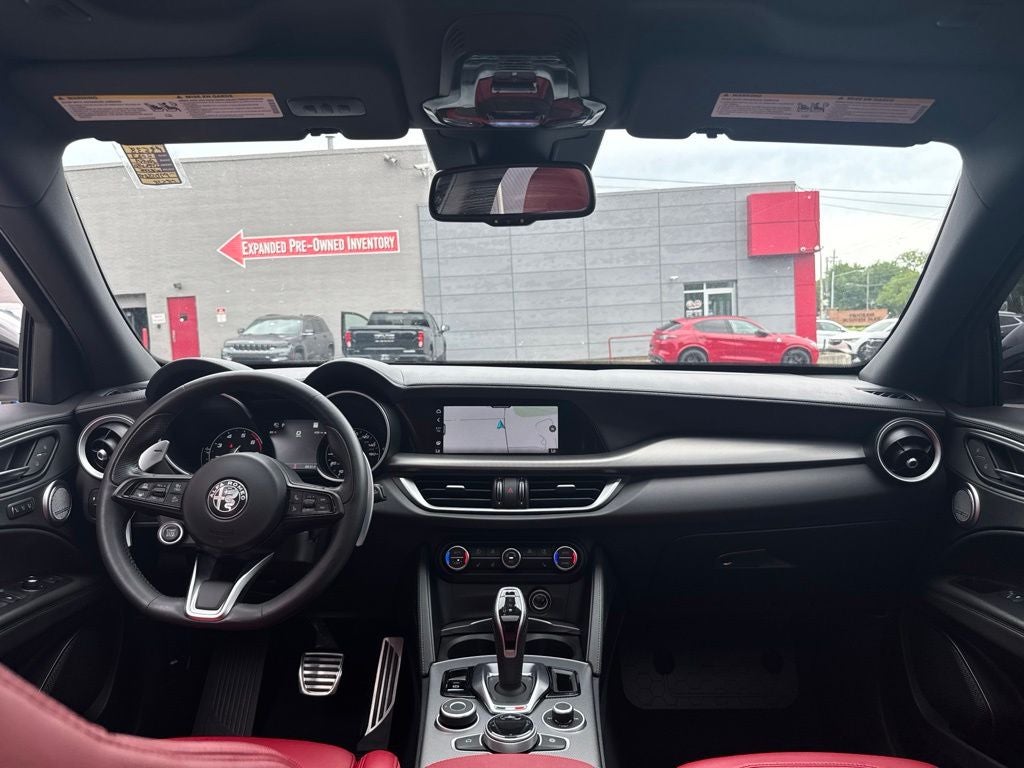 2023 Alfa Romeo Stelvio Veloce