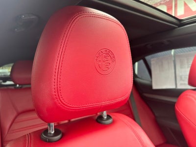 2023 Alfa Romeo Stelvio Veloce