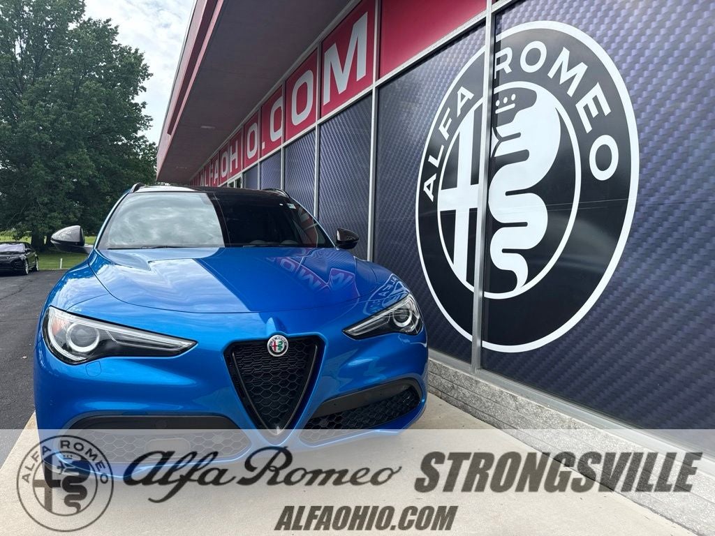 2023 Alfa Romeo Stelvio Estrema