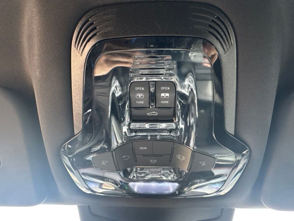 2023 Alfa Romeo Stelvio Estrema