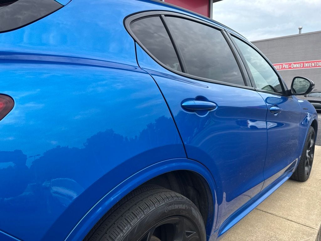 2023 Alfa Romeo Stelvio Estrema