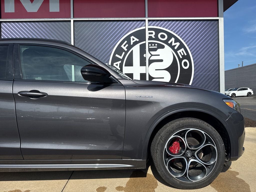 2022 Alfa Romeo Stelvio Veloce