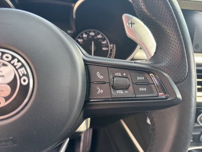 2022 Alfa Romeo Stelvio Veloce