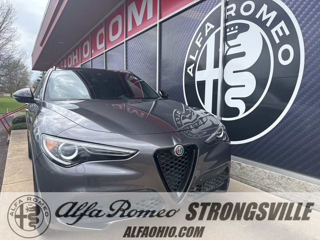 2022 Alfa Romeo Stelvio Veloce