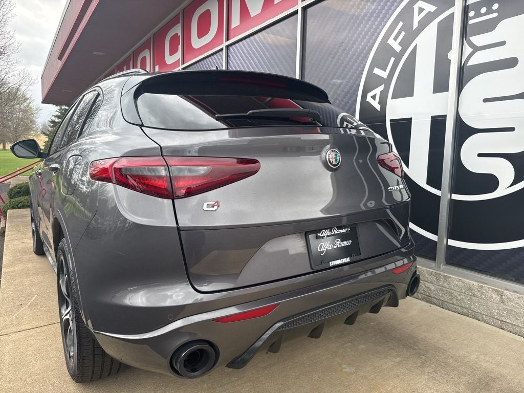 2022 Alfa Romeo Stelvio Veloce