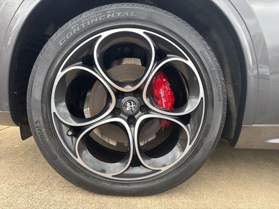 2022 Alfa Romeo Stelvio Veloce