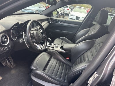 2022 Alfa Romeo Stelvio Veloce