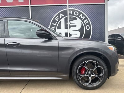 2022 Alfa Romeo Stelvio Veloce