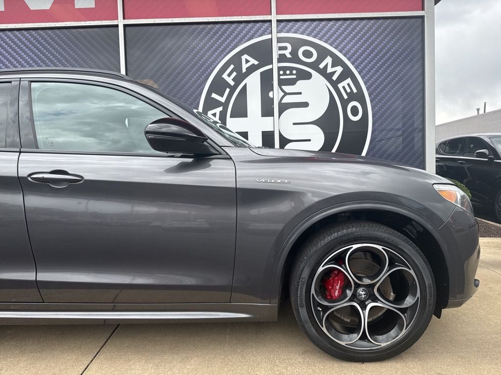 2022 Alfa Romeo Stelvio Veloce