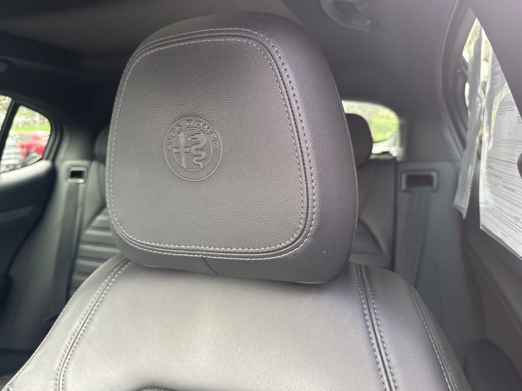 2022 Alfa Romeo Stelvio Veloce