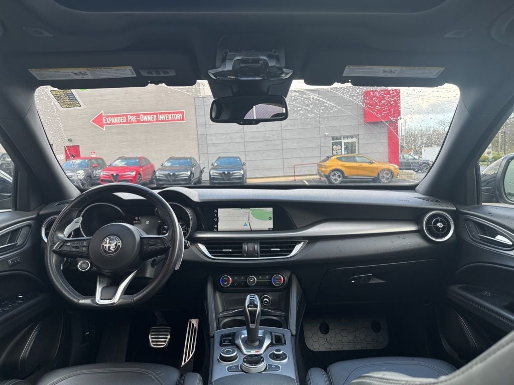 2022 Alfa Romeo Stelvio Veloce