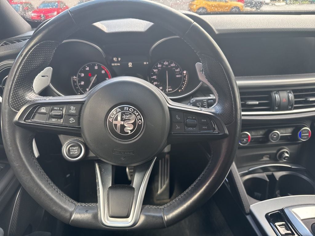 2022 Alfa Romeo Stelvio Veloce