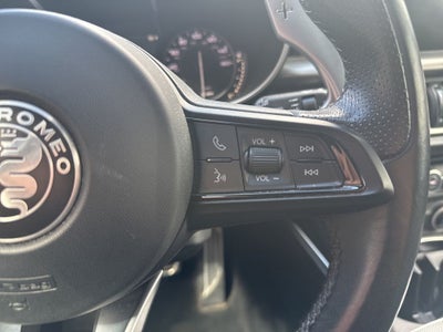 2022 Alfa Romeo Stelvio Veloce