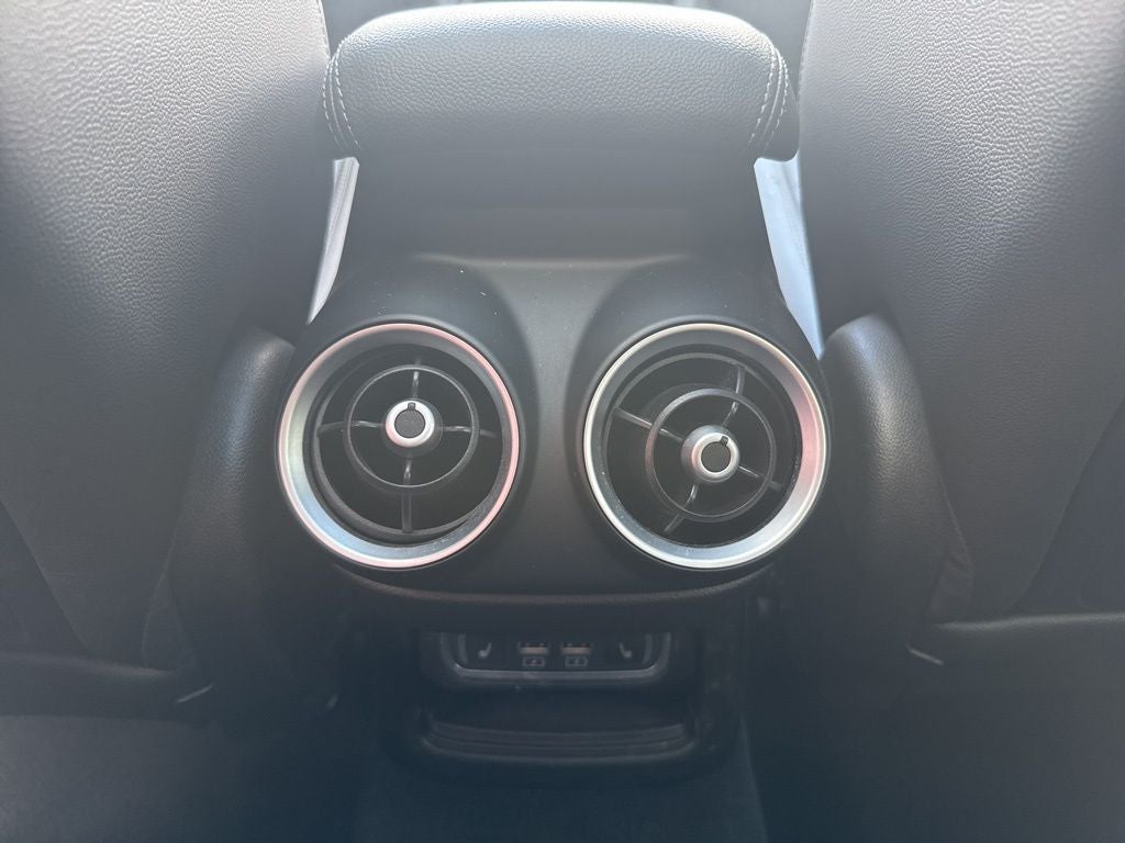 2022 Alfa Romeo Stelvio Veloce