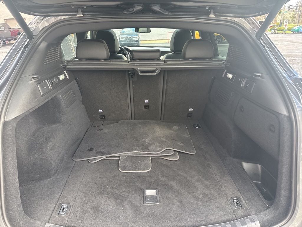 2022 Alfa Romeo Stelvio Veloce