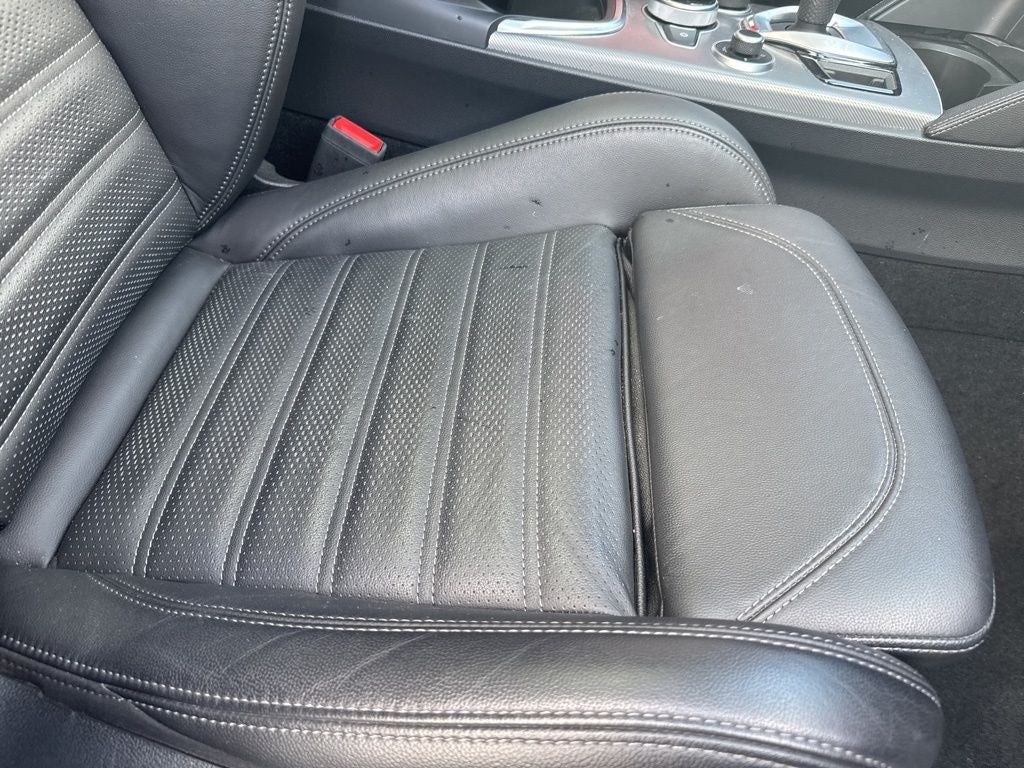 2022 Alfa Romeo Stelvio Veloce