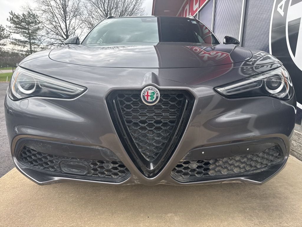 2022 Alfa Romeo Stelvio Veloce
