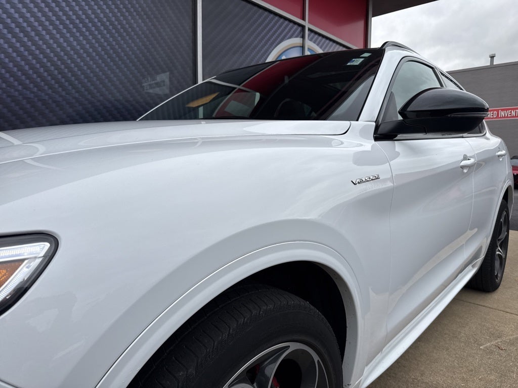 2022 Alfa Romeo Stelvio Veloce