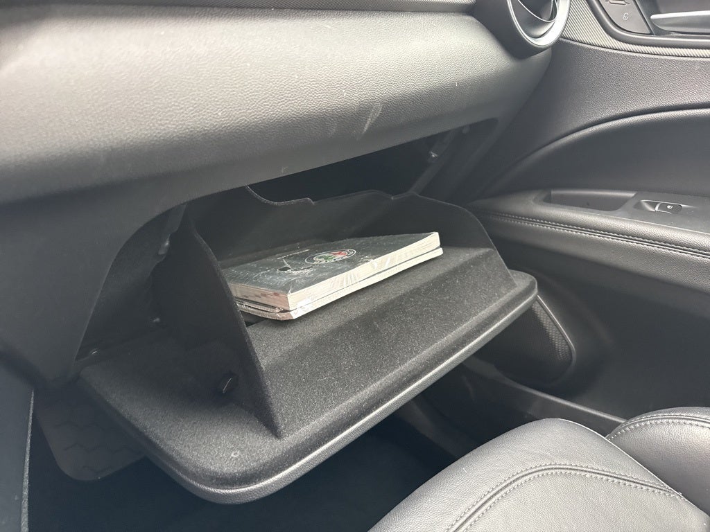 2022 Alfa Romeo Stelvio Veloce