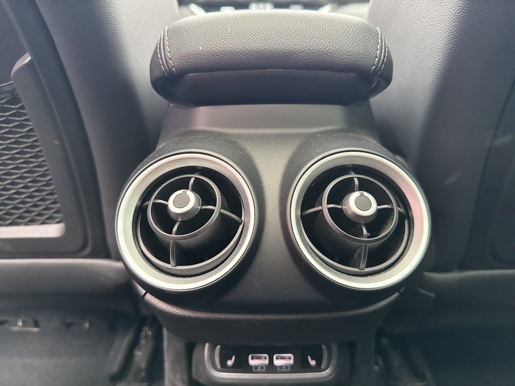 2022 Alfa Romeo Stelvio Veloce